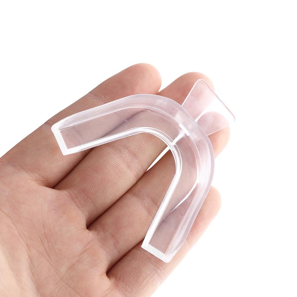 Silikonowa nakładka na zęby na – Teeth Whitening Mouth Guard recenzja i cena